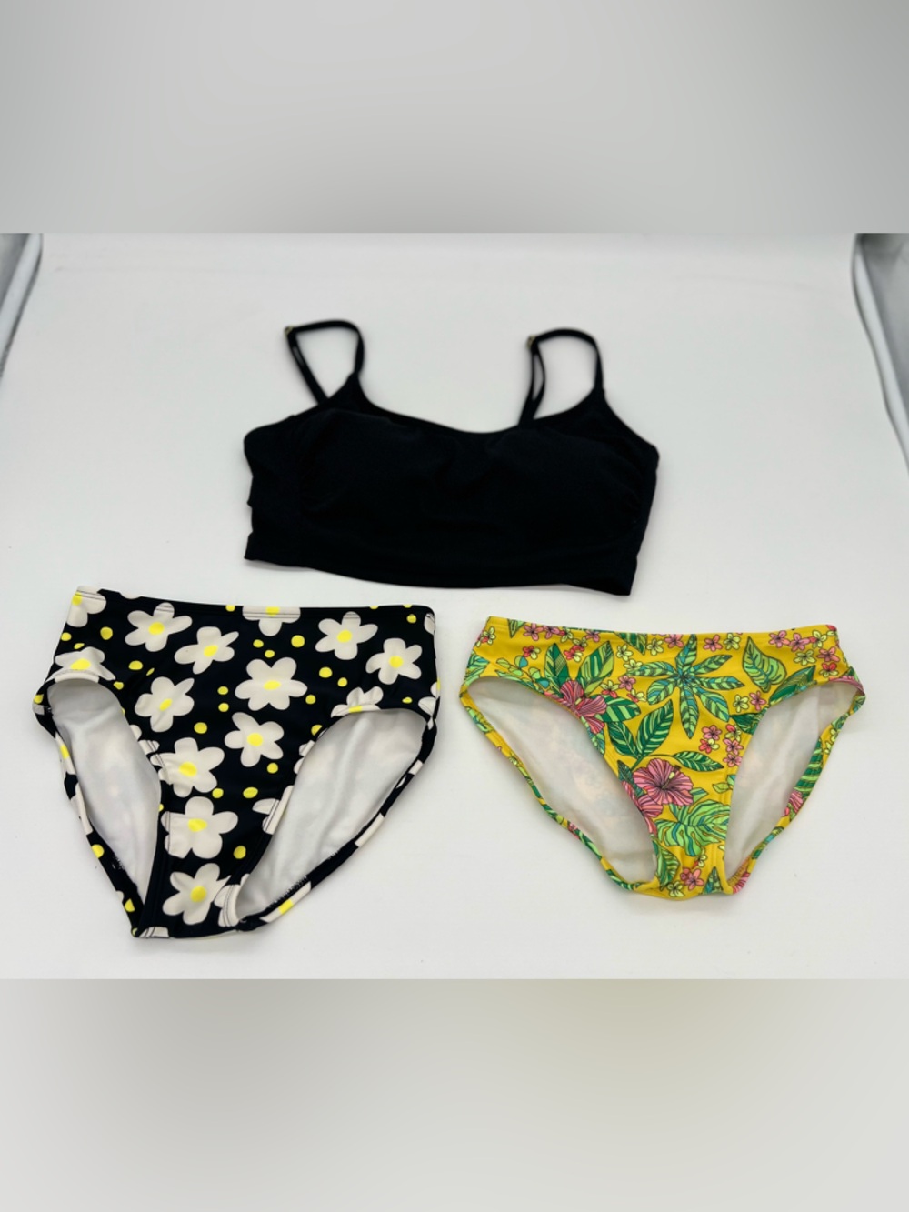 Shade And Shore Black Swim Top And 2 Swim Bottoms Set Cat Jack/art Class Sz M